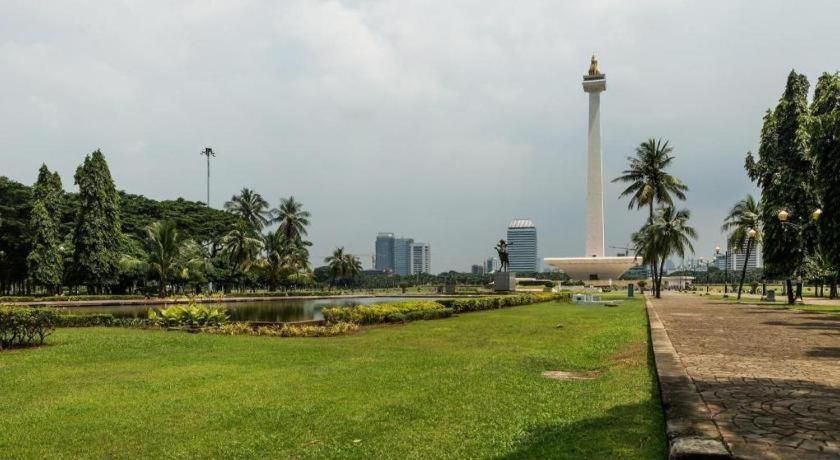 โรงแรมบลู สกาย เปตามบุราน จาการ์ตา ภายนอก รูปภาพ
